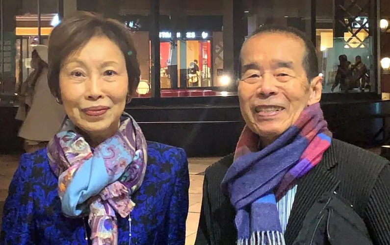 林家木久扇と妻・武津子